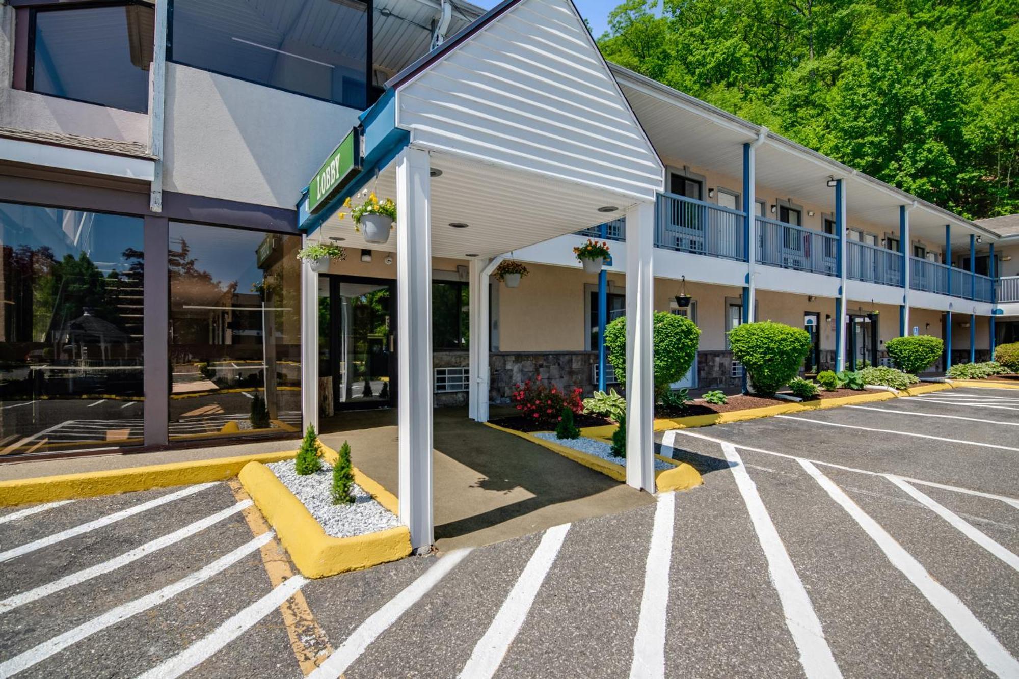 Americas Best Value Inn Torrington, Ct Kültér fotó